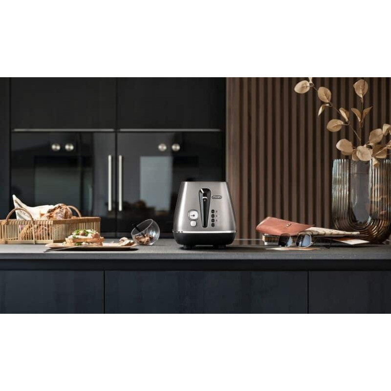 Тостер DeLonghi CTIN 2103 TB
