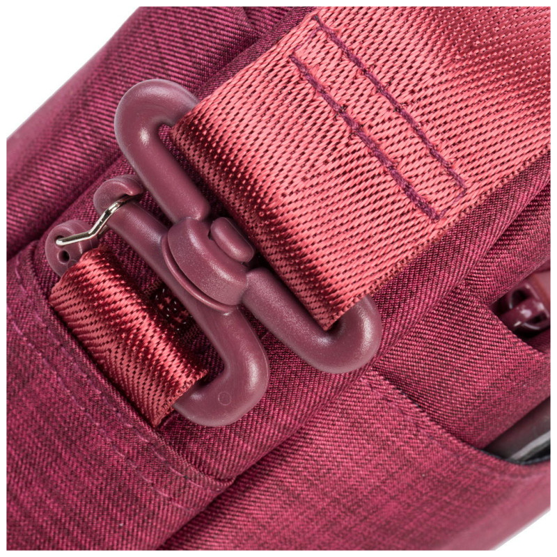 Rivacase 8335 (Red)