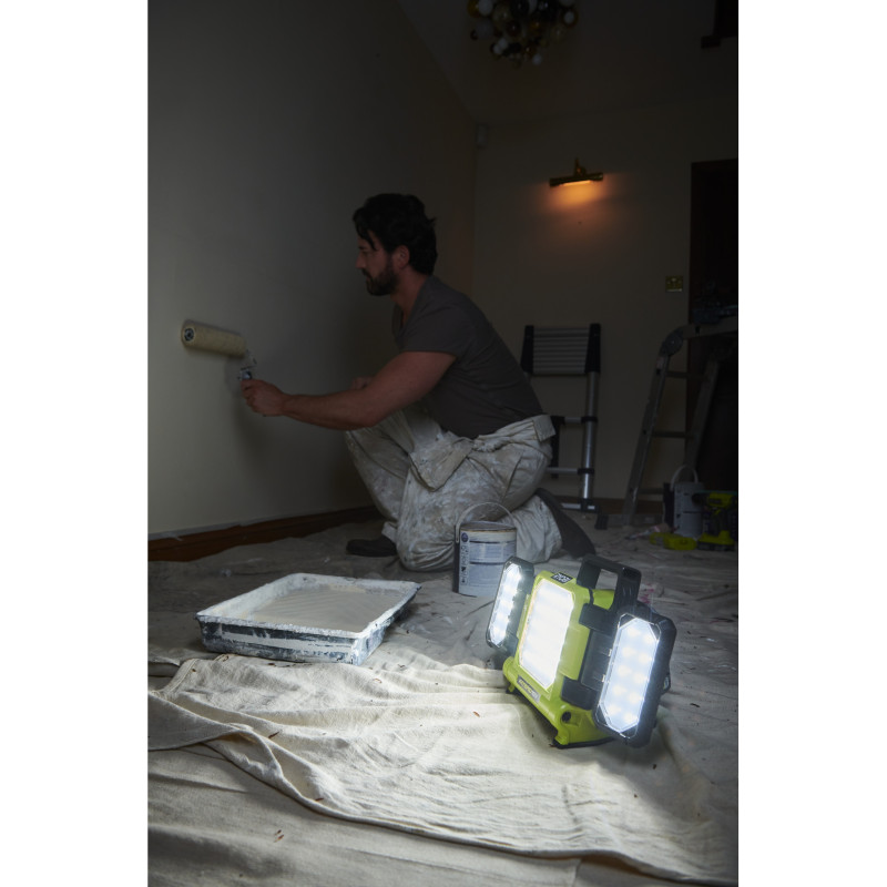 Фонарь Ryobi ONE+ RLPH18-0 (5133005397)