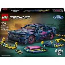 Конструктор LEGO Technic Тюиінг-гараж с автомобилем Ford Mustang GT 42236