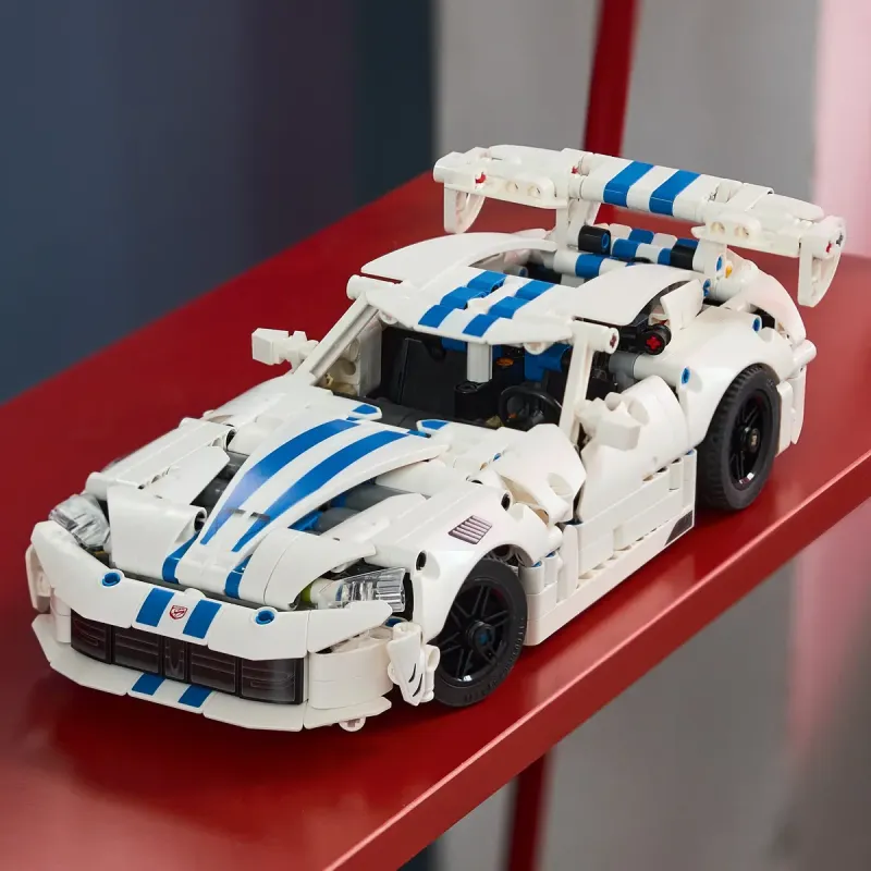 Конструктор LEGO Technic Спортивный автомобиль Dodge Viper GTS-R 42234