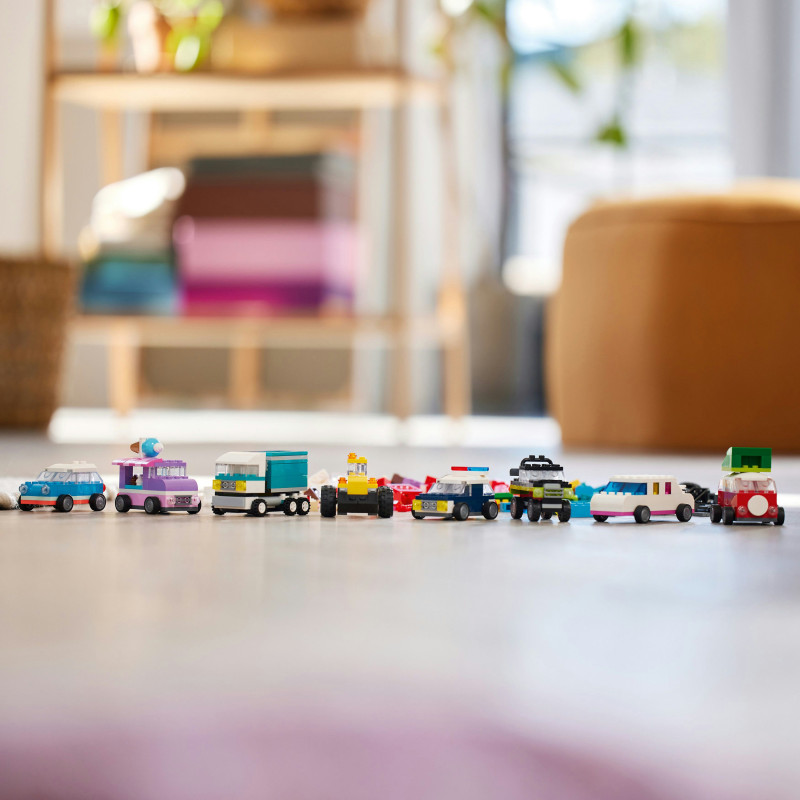 Конструктор LEGO Classic Творчі транспортні засоби (11036)