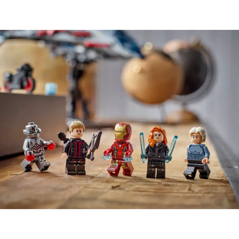 Конструктор LEGO Super Heroes Месники: Ера Альтрона Квінджет (76325)