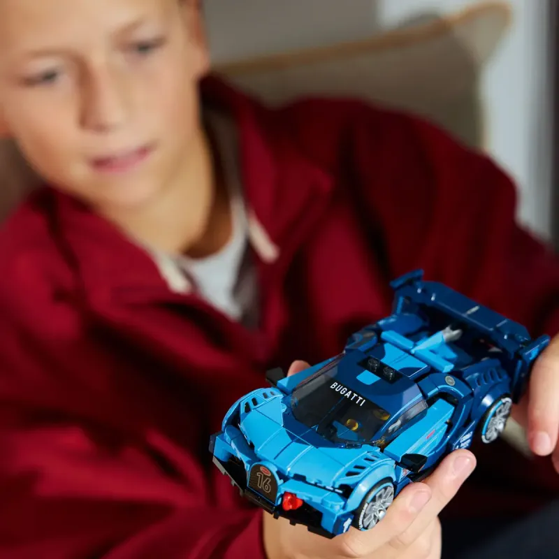 Конструктор LEGO Speed Champions Bugatti Vision GT Hyper (77253)