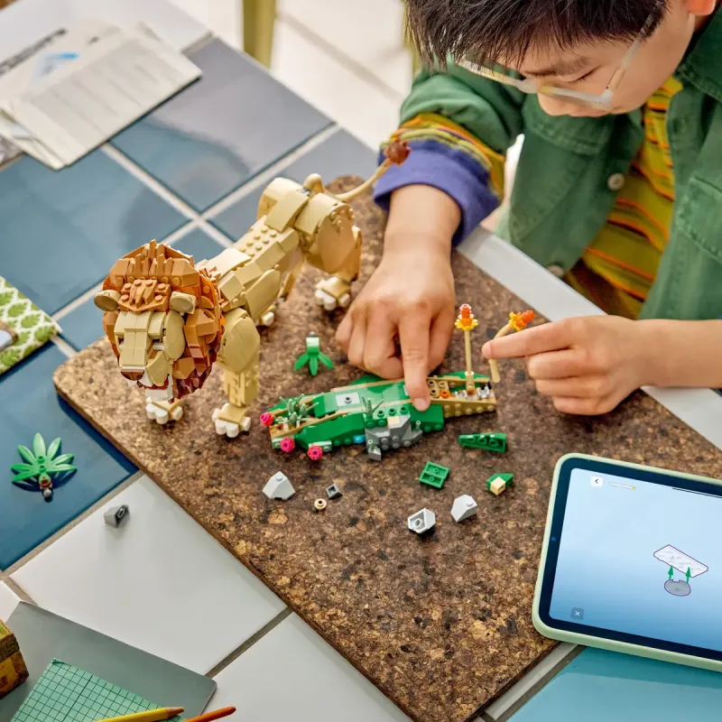 Конструктор LEGO Creator Дикі тварини: Величний лев (31386)