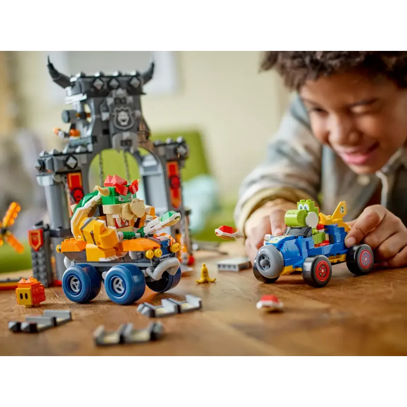 Конструктор LEGO Super Mario Mario Kart – Bowser та його замок (72039)