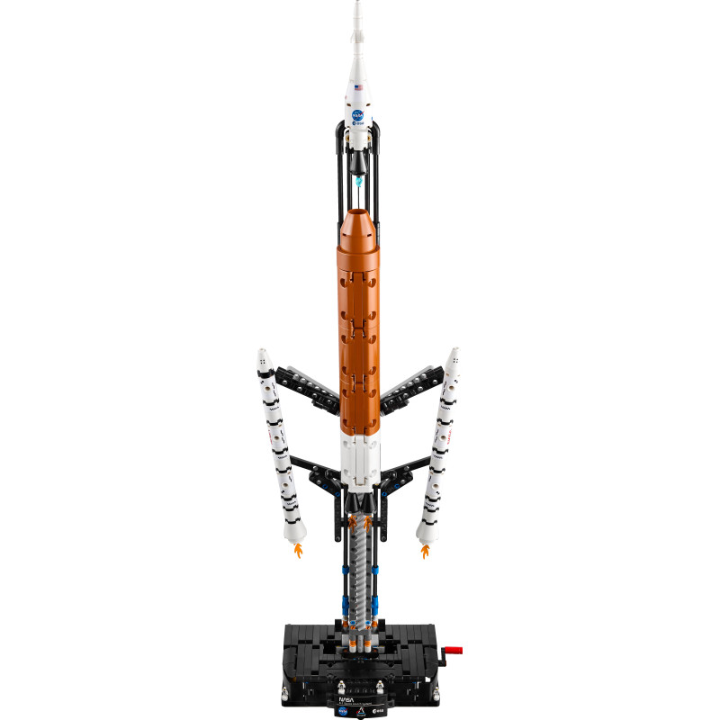 Конструктор LEGO Technic Ракета із системою космічного запуску NASA Artemis (42221)