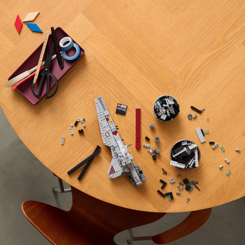 Конструктор LEGO Star Wars Зоряний крейсер класу «Венатор» (75441)