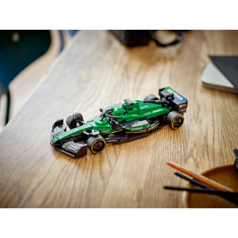 Конструктор LEGO Speed Champions Авто Aston Martin AMR24 (77245)
