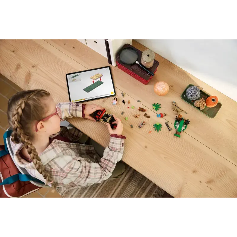 Конструктор LEGO Jurassic World Втеча від раптора (76972)