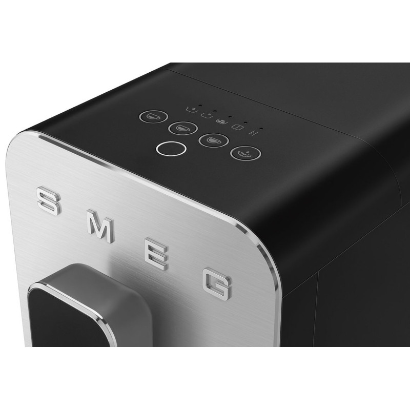 Кофемашина SMEG BCC12BLMEU