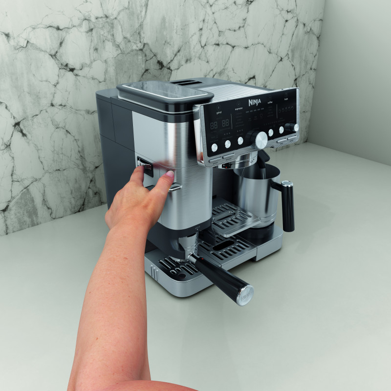 Кавомашина Ninja Luxe Cafe Essential Coffee Maker ES701EU