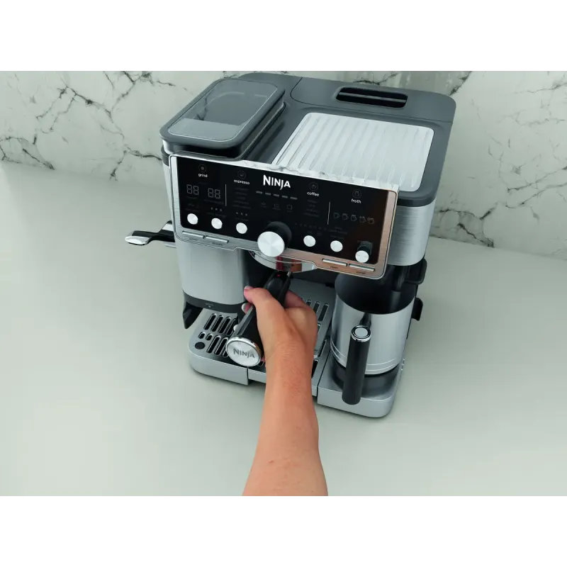 Кофемашина Ninja Luxe Cafe Essential Coffee Maker ES701EU