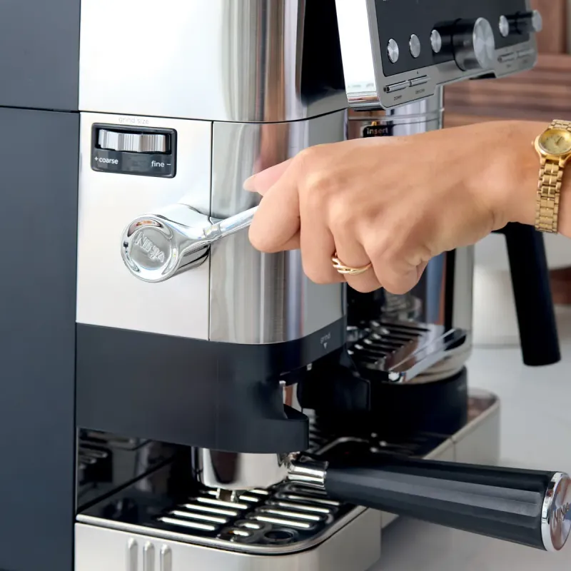 Кофемашина Ninja Luxe Cafe Essential Coffee Maker ES701EU