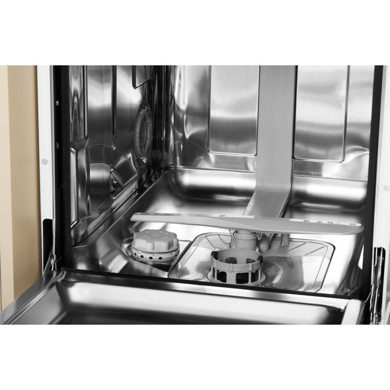 Indesit  DSFO3T224C
