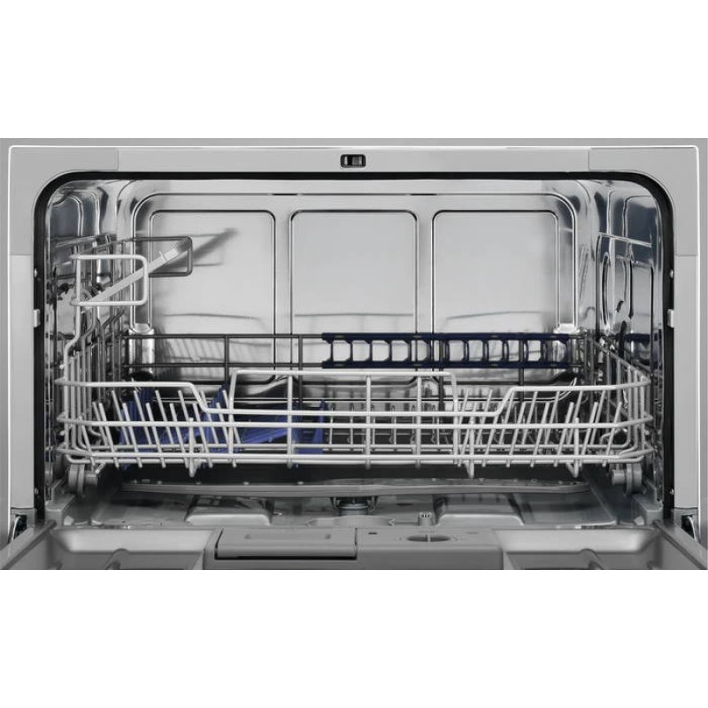 Посудомийна машина Electrolux ESF2400OS