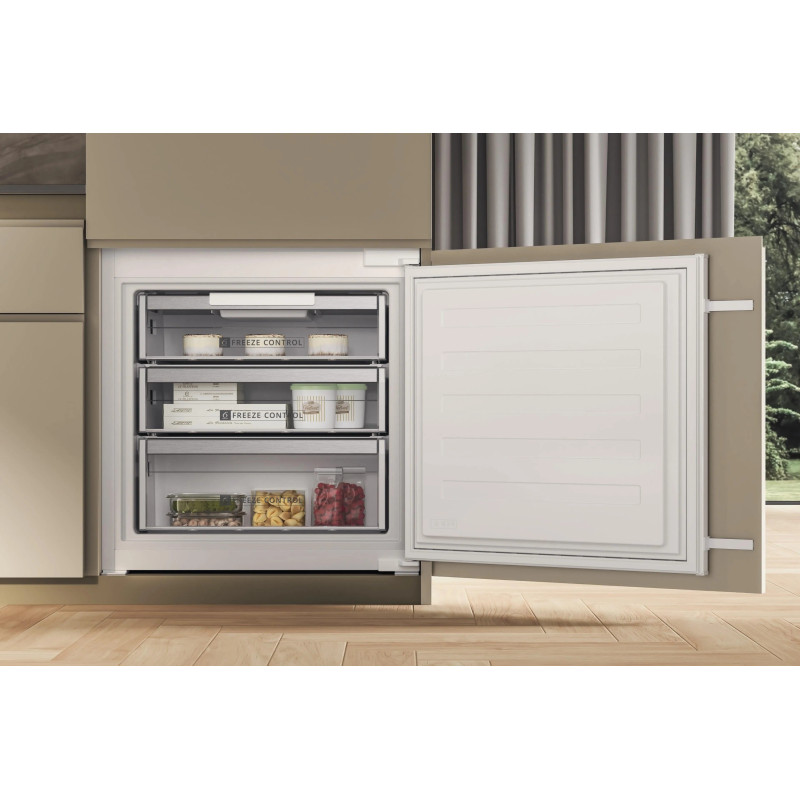 Whirlpool SP 40812EU2