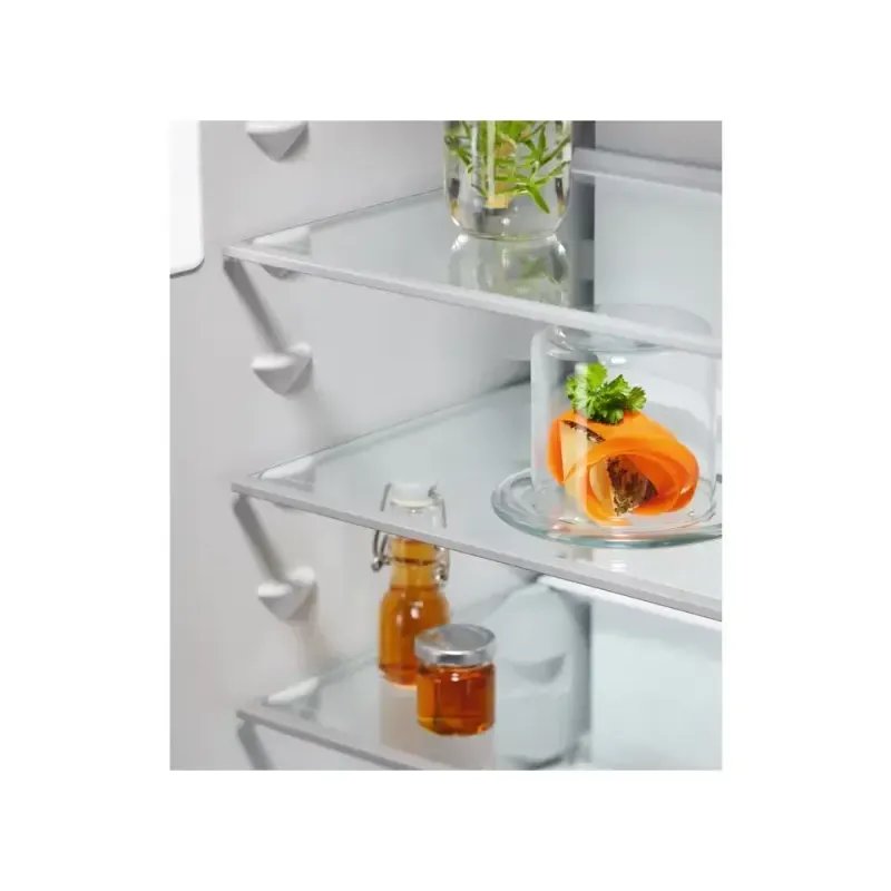 Встраиваемый холодильник Electrolux LNA7CE18S