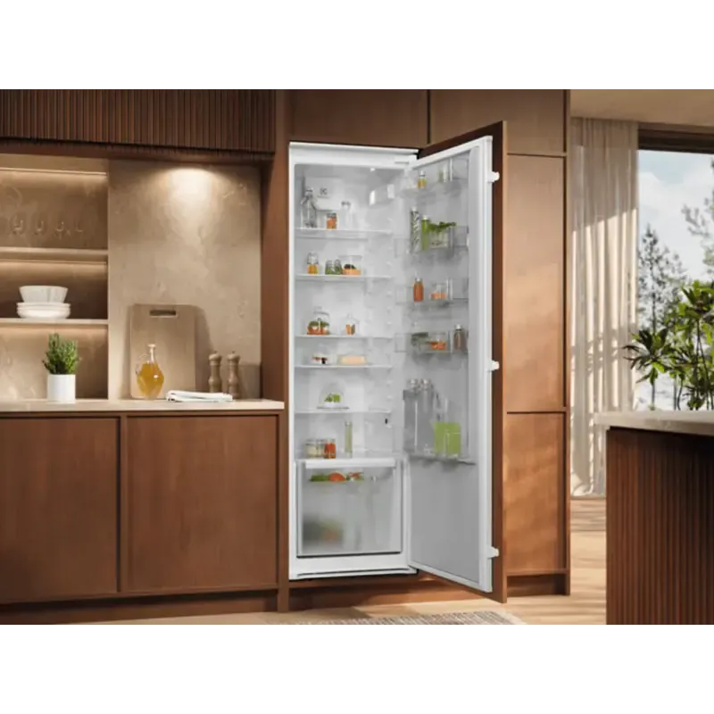 Встраиваемый холодильник Electrolux ERD6DE18S4