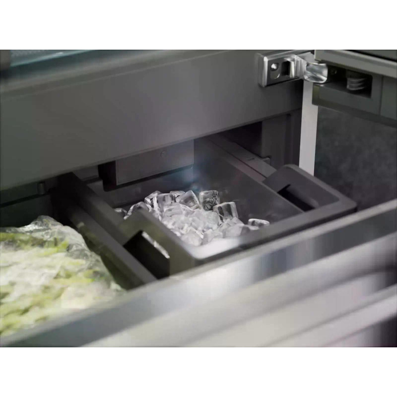 Вбудований холодильник Liebherr ECBNe 7870