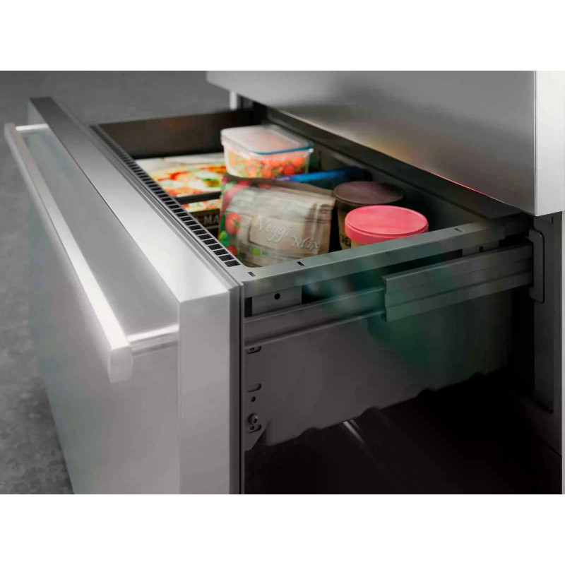 Вбудований холодильник Liebherr ECBNe 7870