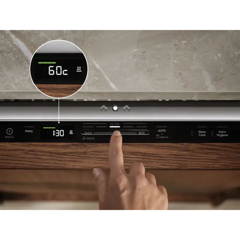 Встраиваемая посудомоечная машина Electrolux E62LB200T