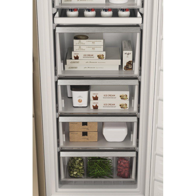 Вбудована морозильна камера Whirlpool WHSD18F013D1