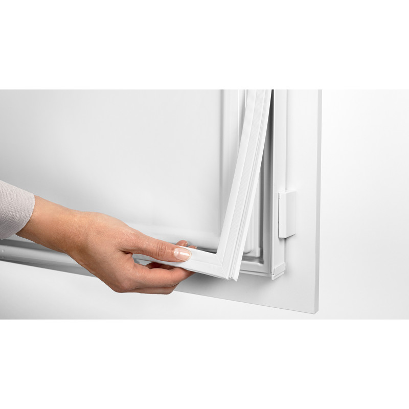 Встраиваемая морозильная камера Liebherr SUFNd 365i