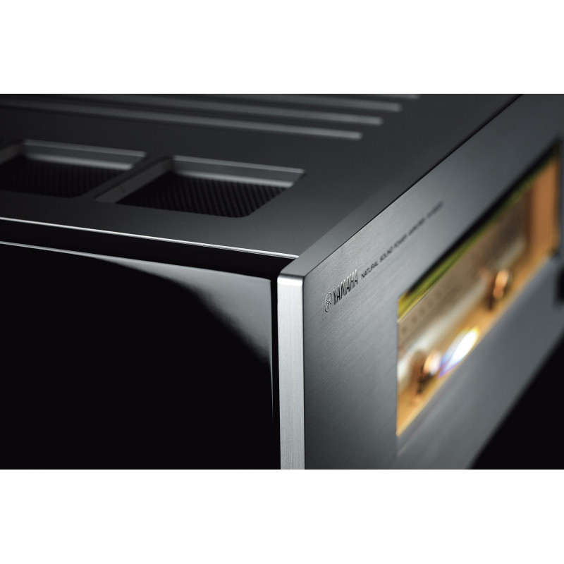 Yamaha M-5000 Black