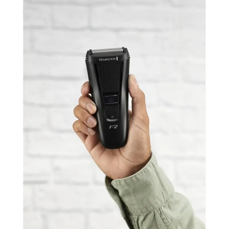 Электробритва REMINGTON F2002