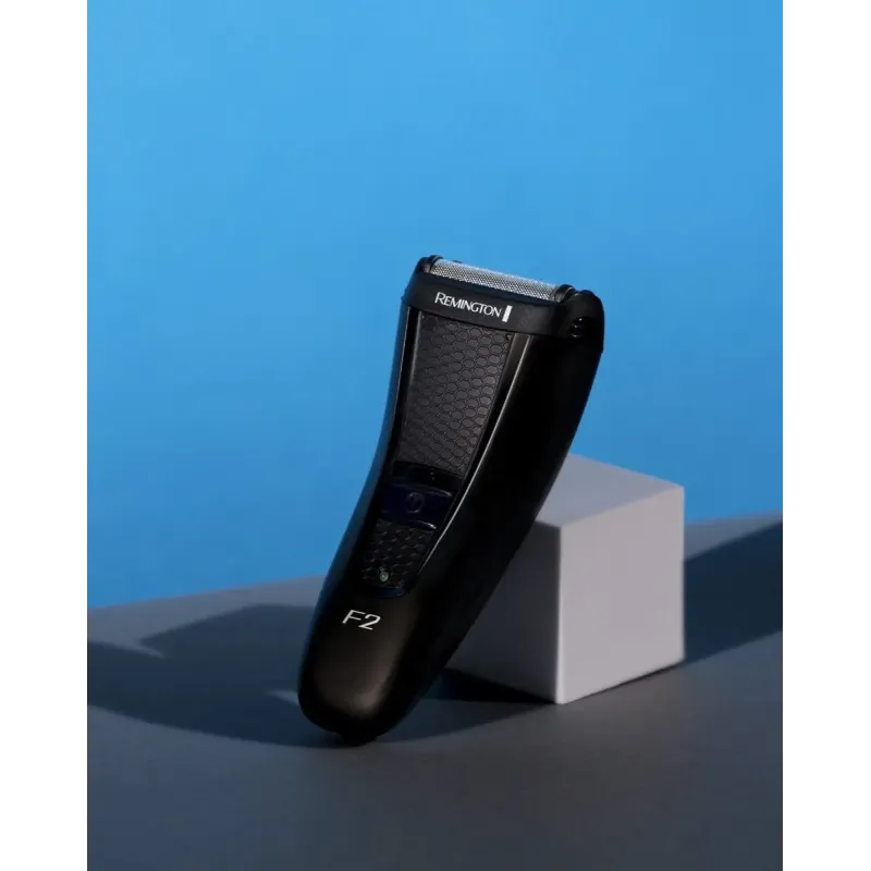 Электробритва REMINGTON F2002