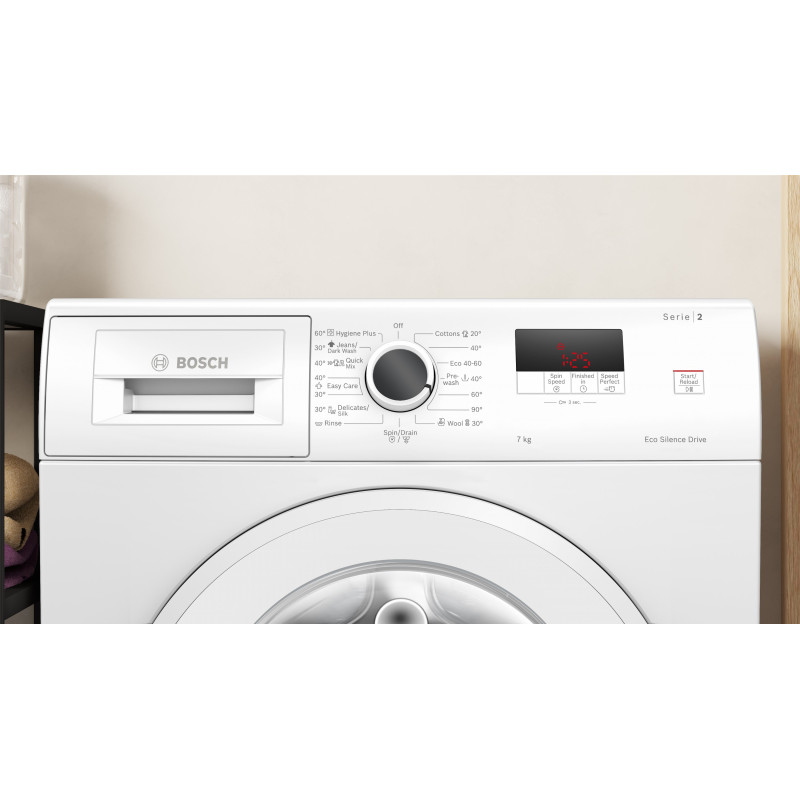 Стиральная машина Bosch WGE02200BY