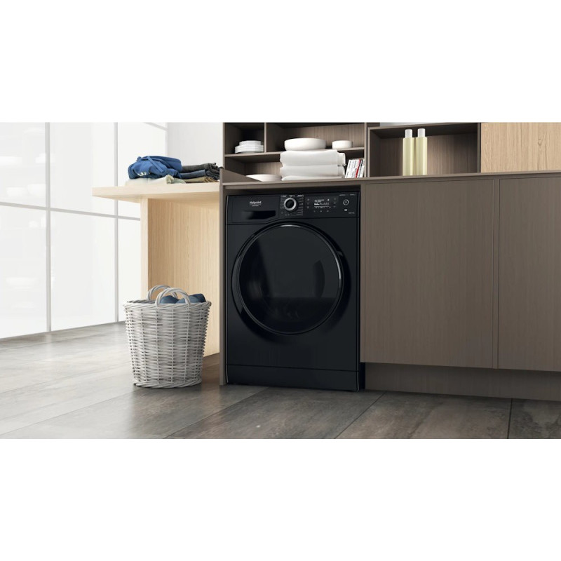 Стиральная машина Hotpoint-Ariston NDD11725BDA EE