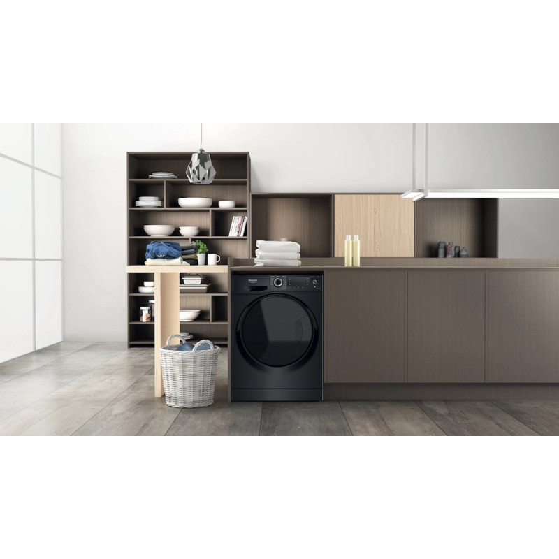 Стиральная машина Hotpoint-Ariston NDD11725BDA EE
