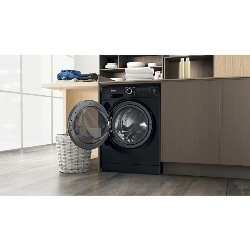 Стиральная машина Hotpoint-Ariston NDD11725BDA EE