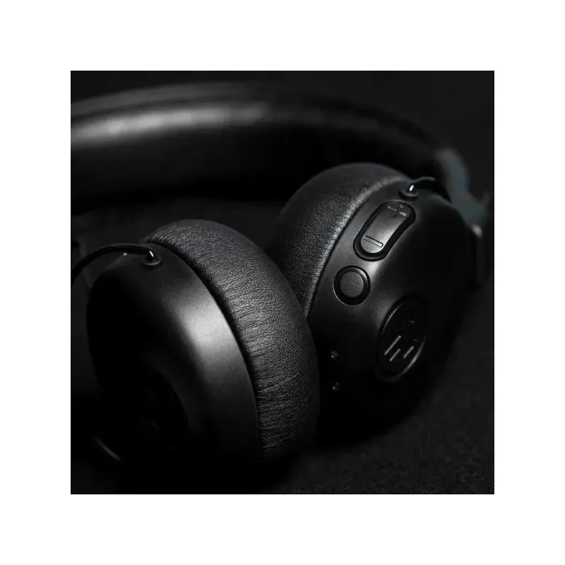 Навушники JLab Studio ANC Wireless Black (IEUHBASTUDIOANCRBLK4)