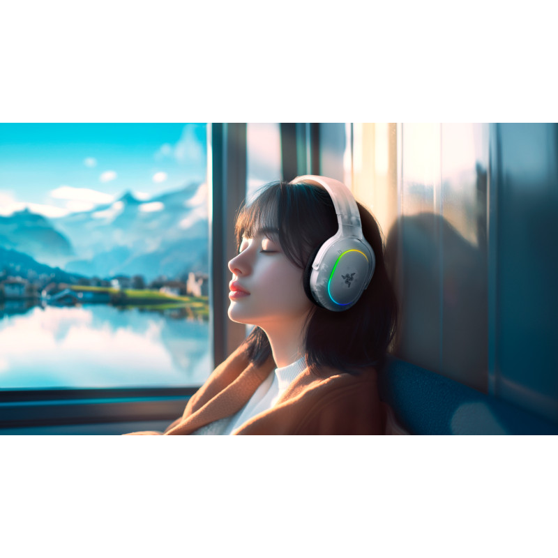 Комп'ютерна гарнітура Razer Barracuda X Chroma Phantom White (RZ04-05220400-R3M1)