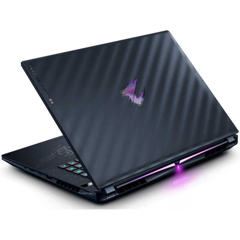 Gigabyte AORUS MASTER 16 BYH (BYHC5UAE65SP)
