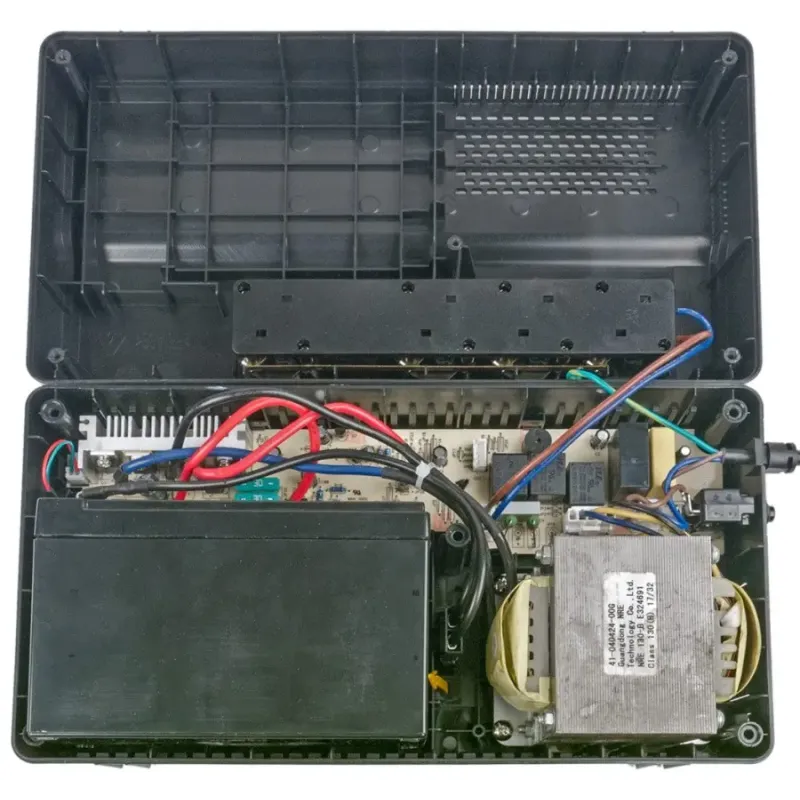 ДБЖ APC Easy UPS 650VA Schuko (BV650I-GR)