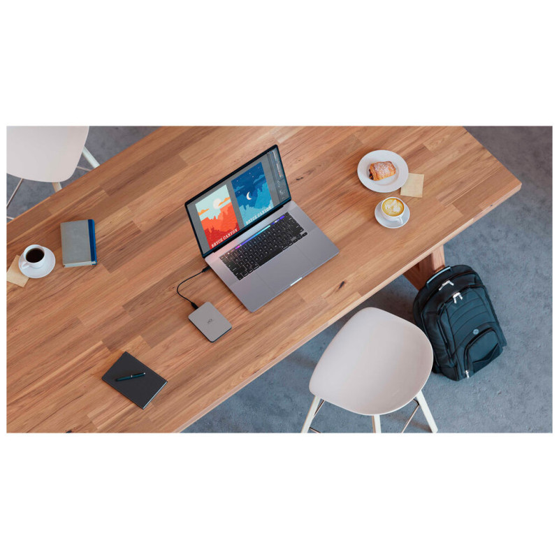 Внешний жесткий диск LaCie Mobile Drive 4 TB (STLP4000400)