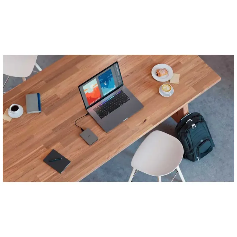 Внешний жесткий диск LaCie Mobile Drive 2 TB (STLR2000400)