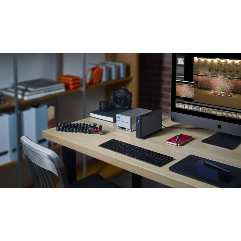 Внешний жесткий диск LaCie d2 Professional 10 TB (STHA10000800)