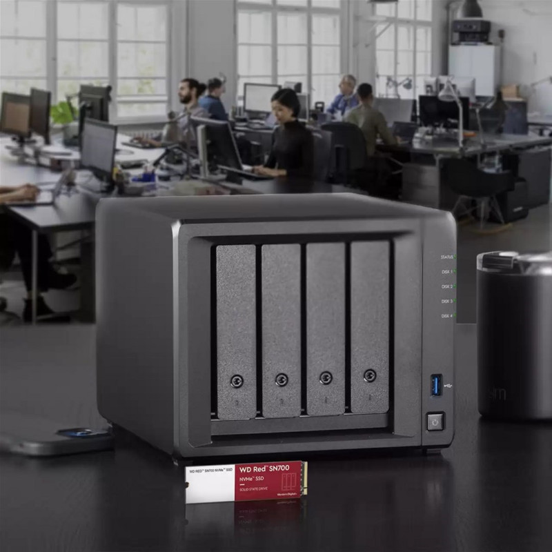 SSD накопичувач WD Red SN700 2 TB (WDS200T1R0C)