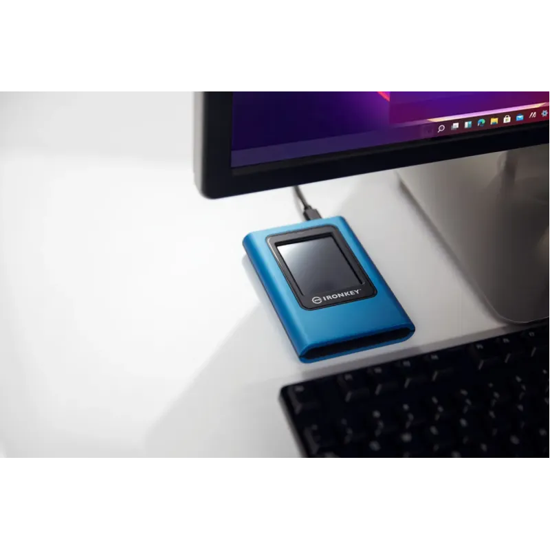 SSD накопитель Kingston IronKey Vault Privacy 80 7.68 TB (IKVP80ES/7680G)