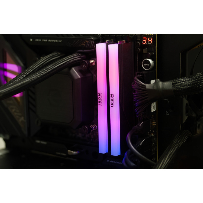 Оперативна пам'ять GOODRAM 32 GB (2x16GB) DDR5 6800 MHz IRDM RGB Black (IRG-68D5L34S/32GDC)