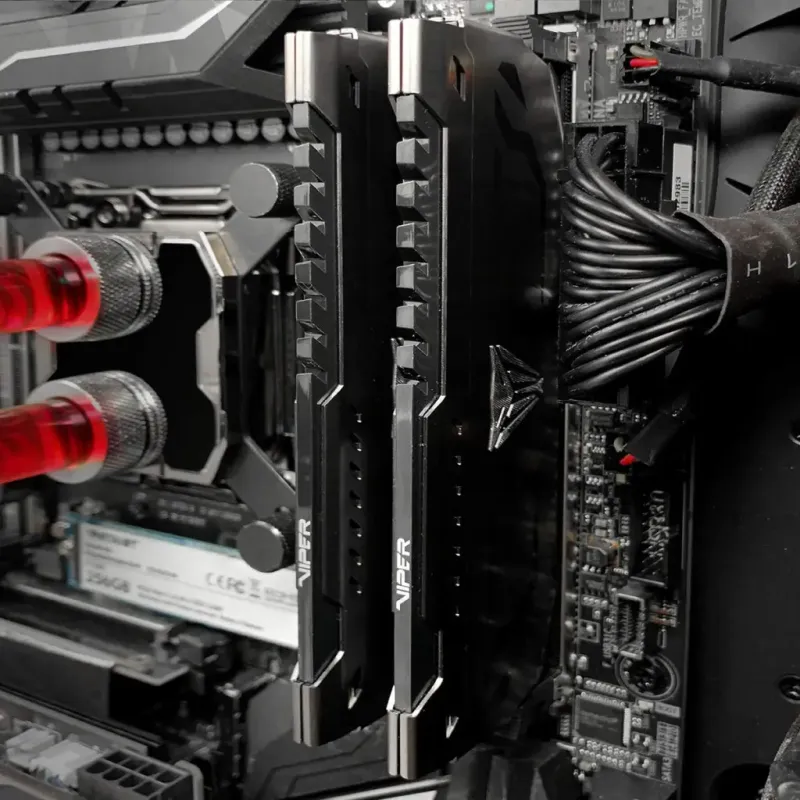 Оперативная память PATRIOT 32 GB (2x16GB) DDR4 3600 MHz Viper Steel (PVS432G360C8K)