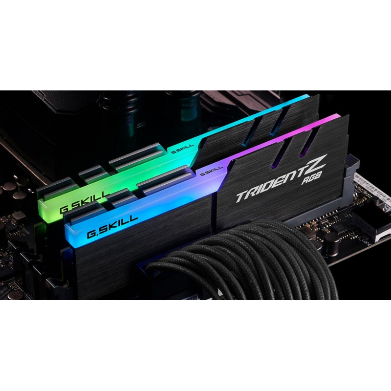 Оперативна пам'ять G.Skill DDR4-3200 16384MB PC4-25600 (Kit of 2x8192) Trident Z RGB Black (F4-3200C16D-16GTZRX)