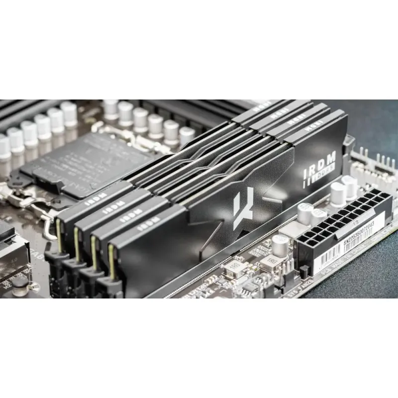 Оперативна пам'ять GOODRAM 8 GB DDR5 6000MHz IRDM Black (IR-6000D564L30S/8G)