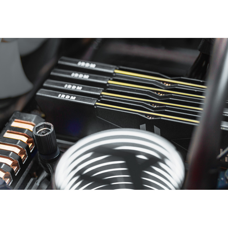 Оперативна пам'ять GOODRAM 32 GB (2x16GB) DDR5 6000 MHz IRDM Black (IR-6000D564L30S/32GDC)