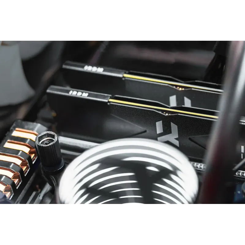 Оперативна пам'ять GOODRAM 32 GB (2x16GB) DDR5 6000 MHz IRDM Black (IR-6000D564L30S/32GDC)